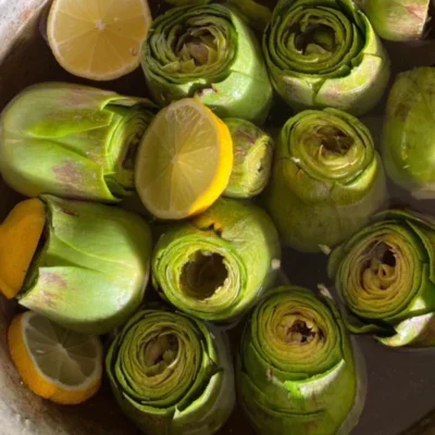 Alternative view of Günlük Soyulmuş Dolmalık Enginar - 10 Adet